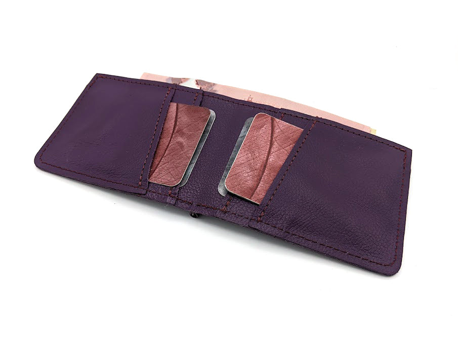 Mariclaro Billfold -  WOW Air Airbus A321